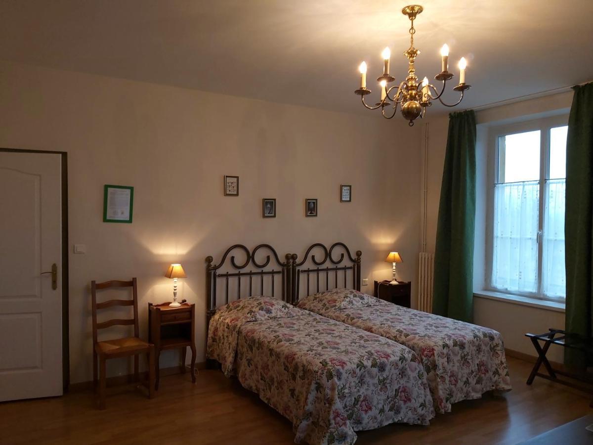 Maison D'Hotes Le Chateau De Puxe Ngoại thất bức ảnh